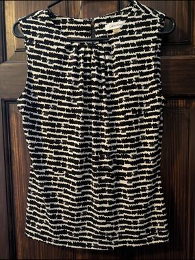 Calvin Klein Black & White Abstract Stripe Sleeveless Top